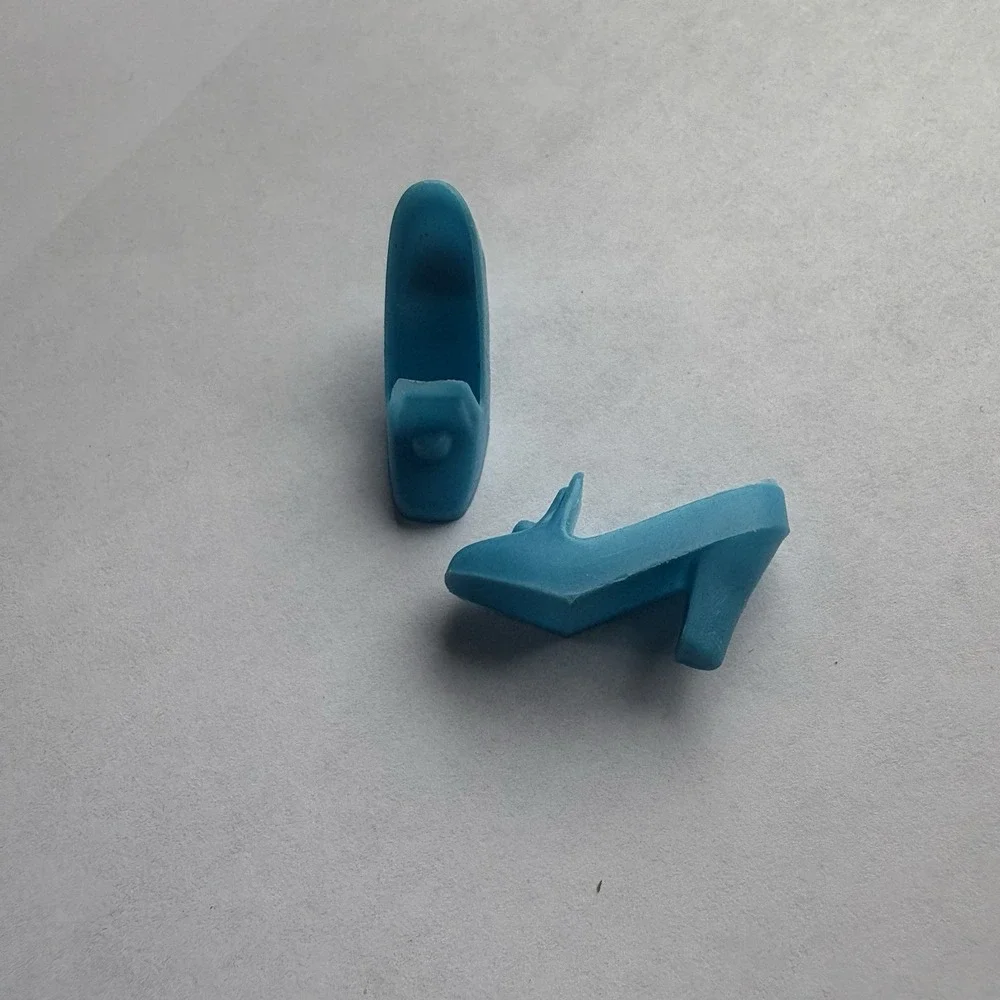 Vintage 1970s Barbie Doll Turquoise Blue Pilgrim Pumps Shoes-Minty!